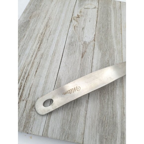 Wilton The Really Big Spatula Solid Wide Turner Flipper Cookie Gray Nylon 12" - Picture 3 of 9